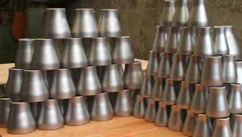8 x 4 Inch, SCH 40, ANSI b16.9, SMLS, Aluminum Concentric Reducer 8 x 4英寸,SCH 40, ANSI b16.9, SMLS,铝同心减速机