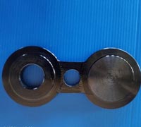 ASME B16.48, 8 Inch, SCH 80, Class 600, Spectacle Blind Flange ASTM A105 ASME B16.48, 8英寸,SCH 80, 600级,眼镜盲法兰ASTM A105