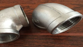 Class 9000, 1/2 Inch, A182 F304L, Stainless Steel 90 Deg Threaded Elbow 9000级,1/2英寸,A182 F304L,不锈钢90°螺纹弯头