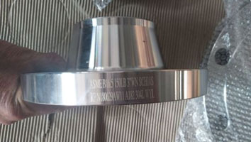 API 590, FF, 9 Inch,600LB, Welding Neck Flange EN 1092-1 Type 11 API 590, FF, 9英寸,600LB,焊接颈法兰EN 1092-1 11型