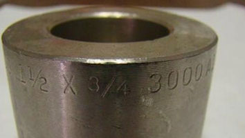 ASTM A182不锈钢，2 X 1/2英寸，3000级，承插焊接减速套管